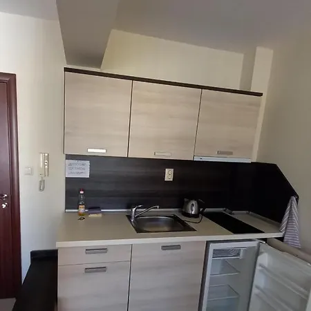 5 Floor Pool View Apartment Sunny Beach
